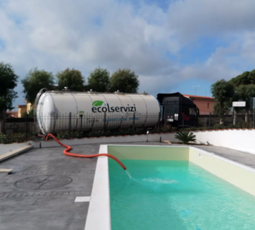 Trasporto acqua per piscine